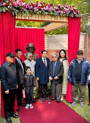 A statue of rabindranath tagore was unveiled at the indian embassy in beijing china