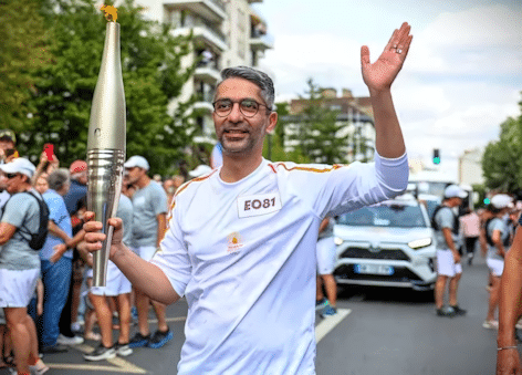 Abhinav bindra was chosen as indias torchbearer for the 2026 winter olympics upscayl 1x remacri