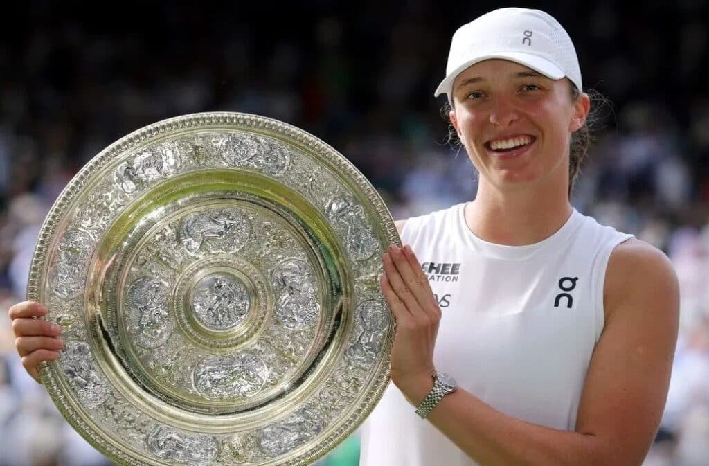 Polish player iga swiatek won the womens singles title at wimbledon 2025